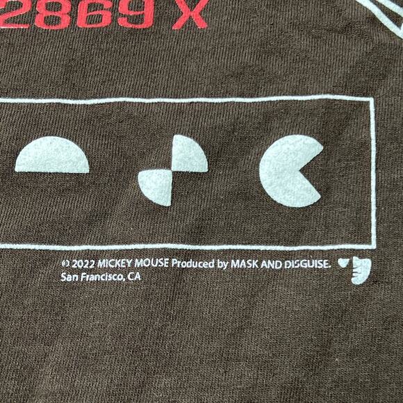 Mask And Disguise 2022 Mickey Mouse Runaway Brain T-shirt Size XL Brown - Picture 4 of 7